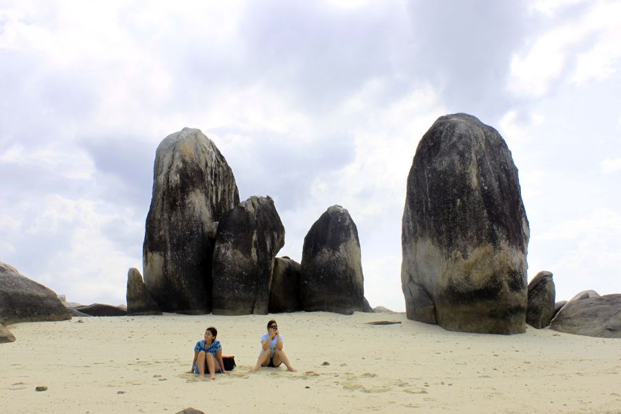 belitung/P Batu Berlayar 2.jpg